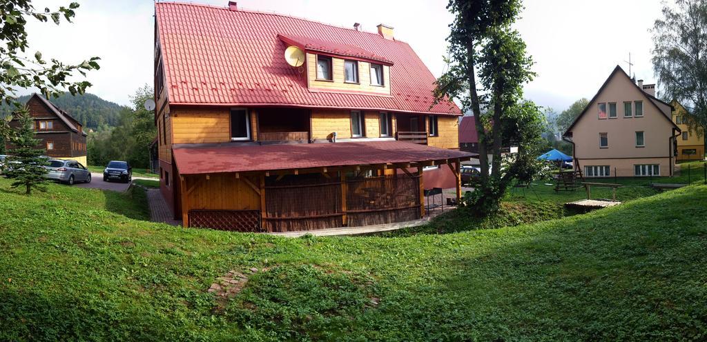Dom Goscinny Jawor Czarnypotok Krynica Zdroj Luaran gambar