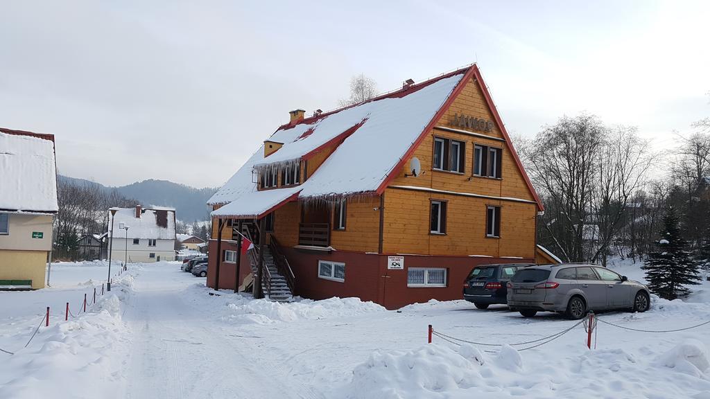 Dom Goscinny Jawor Czarnypotok Krynica Zdroj Luaran gambar